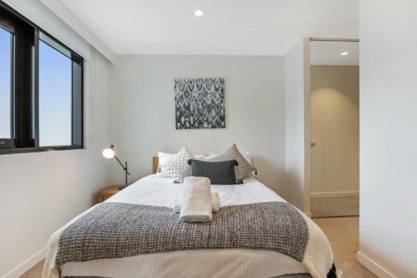 Experience Platinum Hotel Apartments Мельбурн Екстер'єр фото